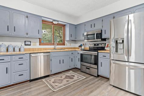 2400 E 125th Street Burnsville MN 55337