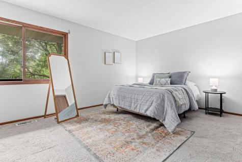 2400 E 125th Street Burnsville MN 55337