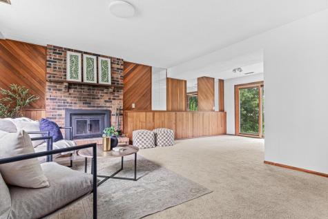 2400 E 125th Street Burnsville MN 55337
