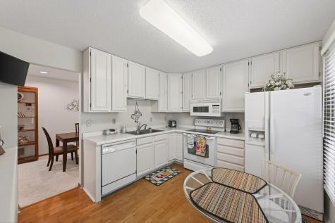 11106 Oregon Avenue S Bloomington MN 55438