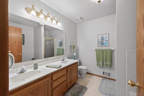 11106 Oregon Avenue S Bloomington MN 55438