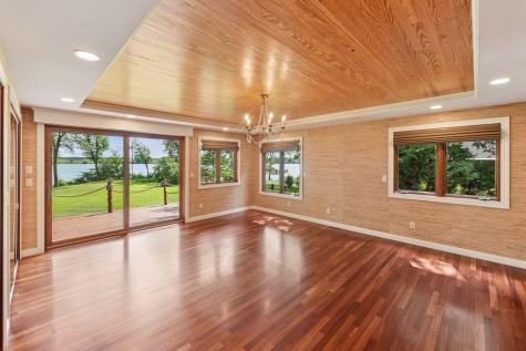 2245 Cottonwood Lake Drive Windom MN 56101