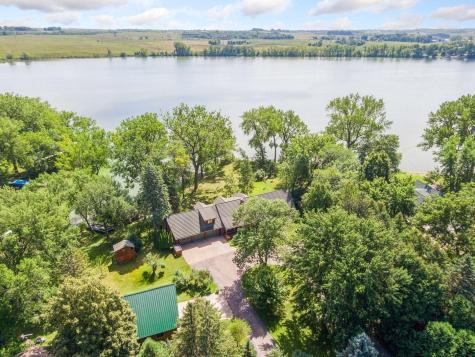 2245 Cottonwood Lake Drive Windom MN 56101