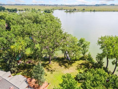 2245 Cottonwood Lake Drive Windom MN 56101