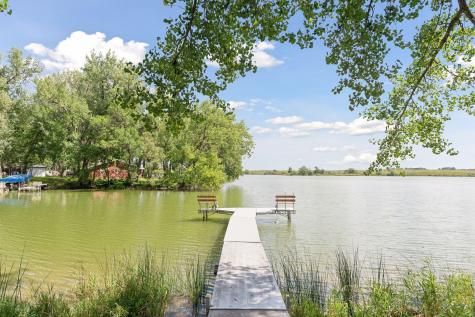 2245 Cottonwood Lake Drive Windom MN 56101
