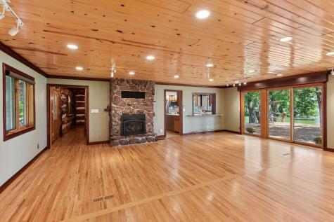 2245 Cottonwood Lake Drive Windom MN 56101