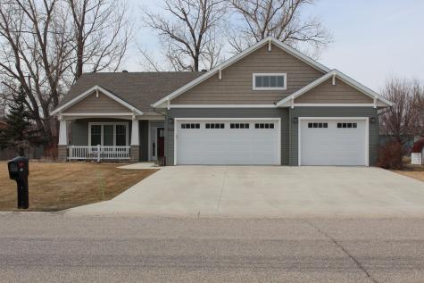 533 7th Ave. SE Avenue SE Mayville ND 58257