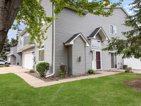 665 Kingfisher Lane Woodbury MN 55125