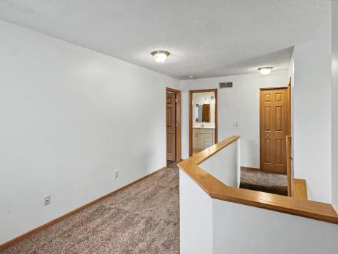 665 Kingfisher Lane Woodbury MN 55125