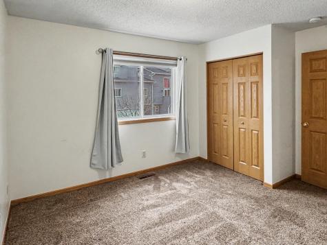 665 Kingfisher Lane Woodbury MN 55125