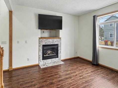 665 Kingfisher Lane Woodbury MN 55125