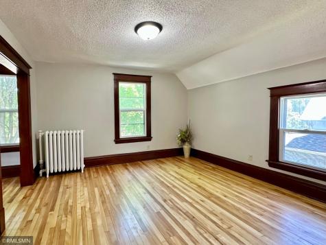 776 James Avenue Saint Paul MN 55102