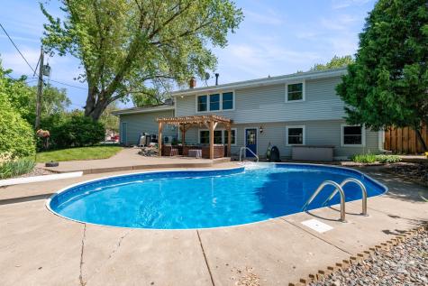127 Birch Drive NE Forest Lake MN 55025