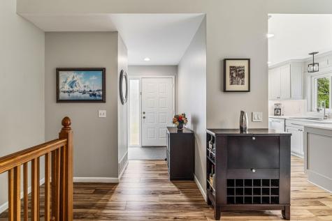 4711 Covington Circle Eagan MN 55122