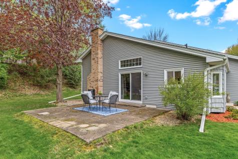 4711 Covington Circle Eagan MN 55122