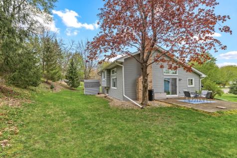 4711 Covington Circle Eagan MN 55122