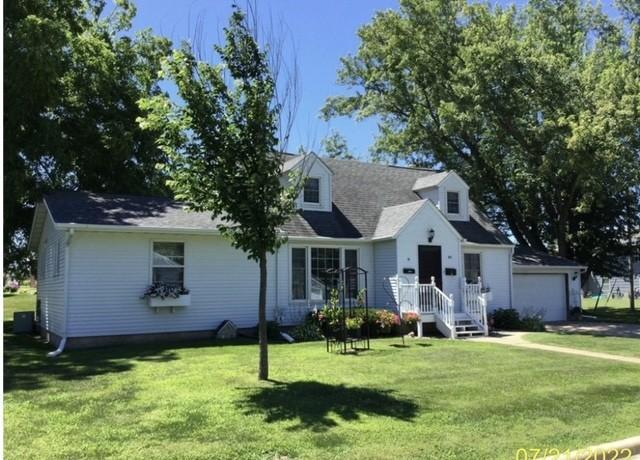85 E 14th Street Zumbrota MN 55992