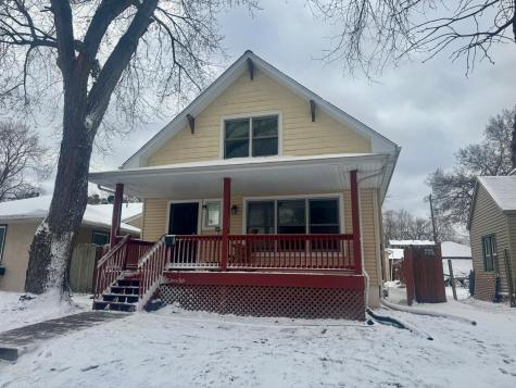 5239 N 6th Street Minneapolis MN 55430