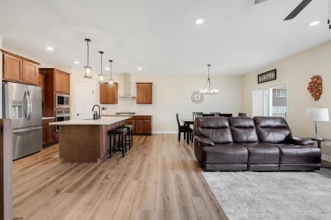 7107 184th Street W Lakeville MN 55044