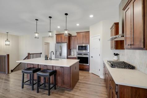 7107 184th Street W Lakeville MN 55044