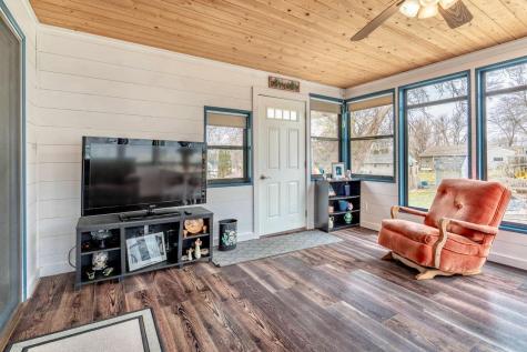 413 E St. Charles Avenue Fergus Falls MN 56537