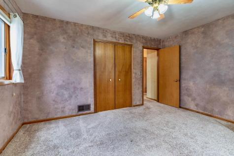413 E St. Charles Avenue Fergus Falls MN 56537