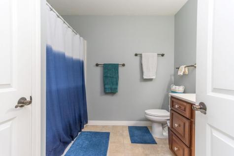 2346 Abbywood Lane North Mankato MN 56003