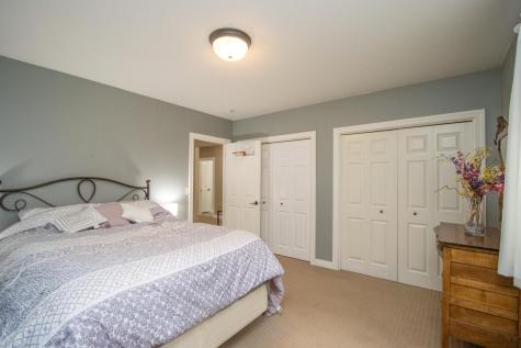 2346 Abbywood Lane North Mankato MN 56003