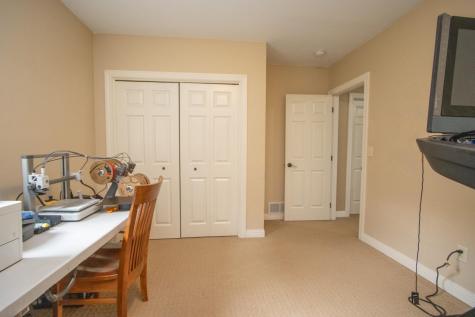 2346 Abbywood Lane North Mankato MN 56003