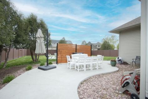 2346 Abbywood Lane North Mankato MN 56003