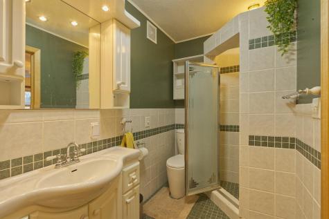 115 Lake Avenue E Winsted MN 55395