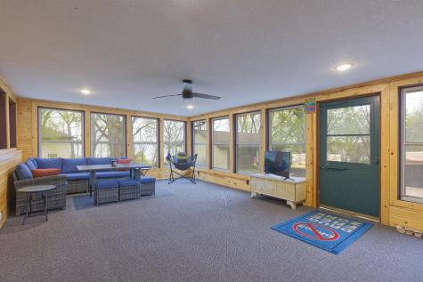 115 Lake Avenue E Winsted MN 55395