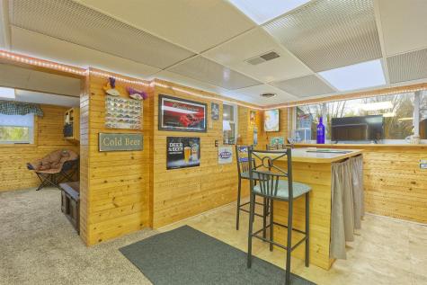 115 Lake Avenue E Winsted MN 55395