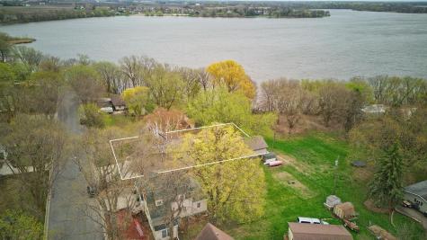 115 Lake Avenue E Winsted MN 55395