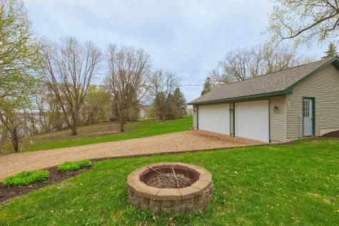 115 Lake Avenue E Winsted MN 55395