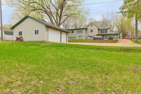 115 Lake Avenue E Winsted MN 55395