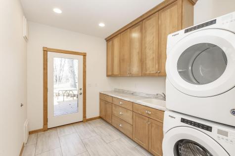 249 Chestnut Drive Horace ND 58047