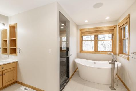 249 Chestnut Drive Horace ND 58047