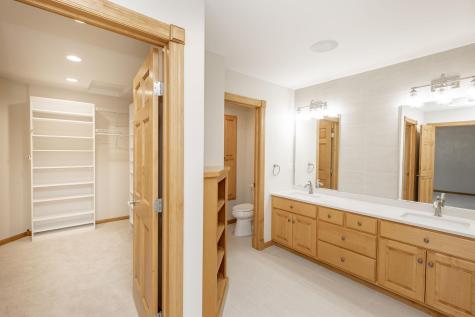 249 Chestnut Drive Horace ND 58047