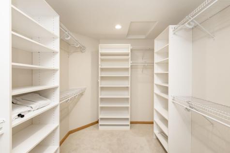 249 Chestnut Drive Horace ND 58047