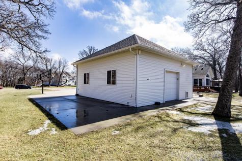 249 Chestnut Drive Horace ND 58047