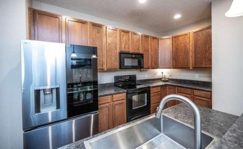 9621 Scott Lane N Brooklyn Park MN 55443