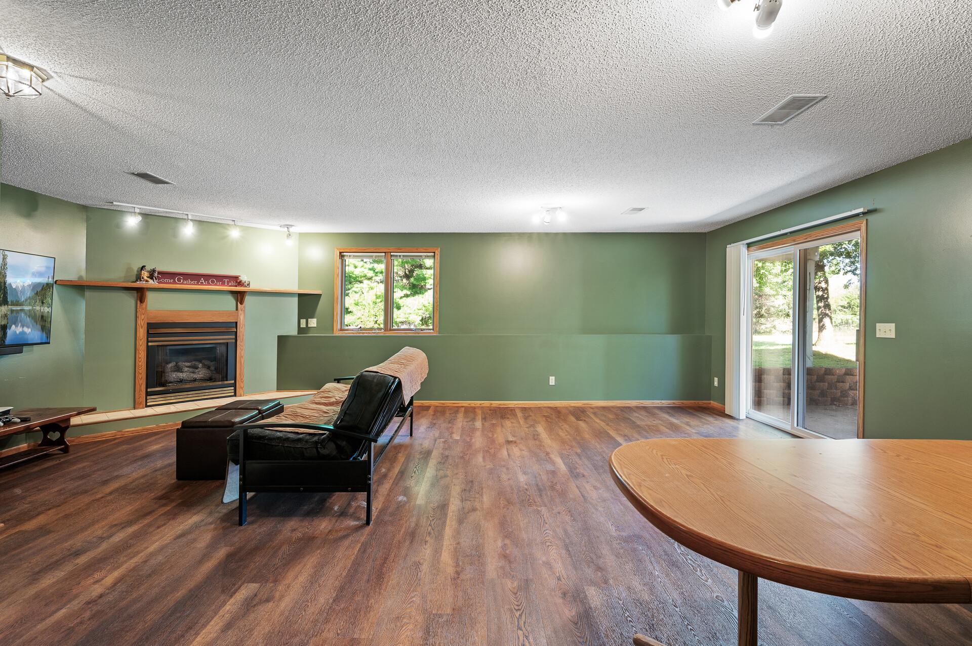 18432 93rd Street SE Becker Twp MN 55308