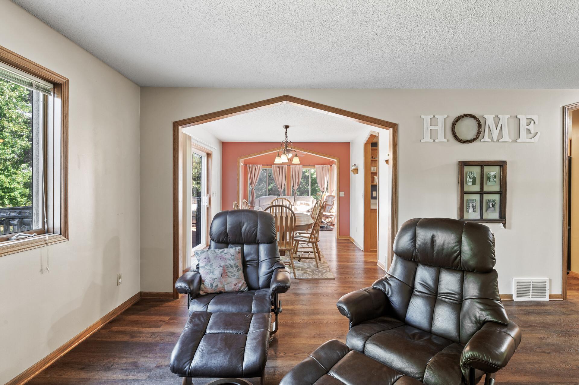 18432 93rd Street SE Becker Twp MN 55308