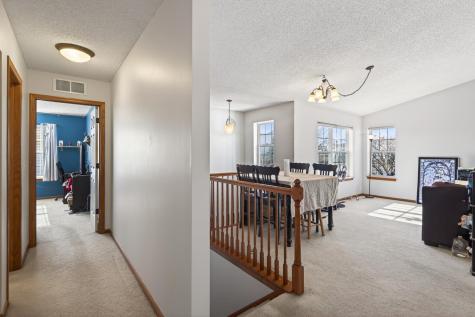 609 Providence Drive Shakopee MN 55379