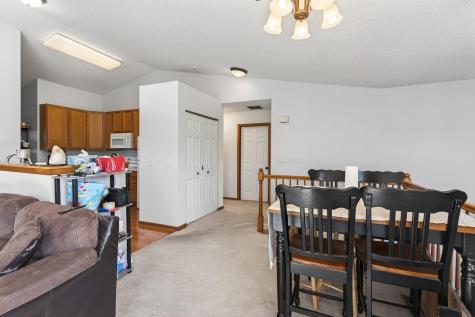 609 Providence Drive Shakopee MN 55379