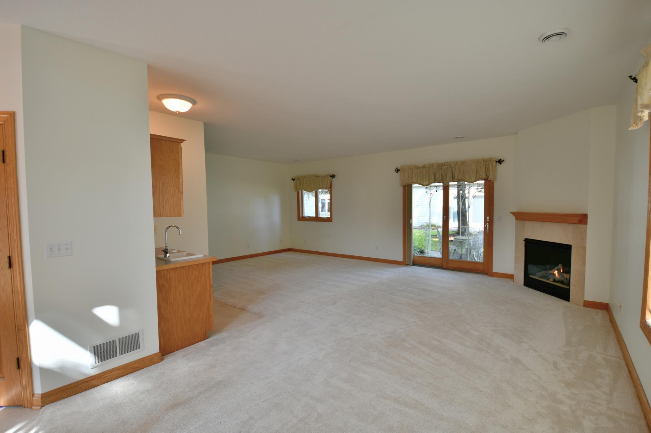 530 Lakeside Bay Drive S Bayport MN 55003