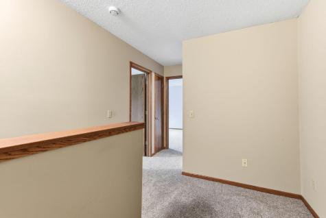 2565 Lockwood Drive Mendota Heights MN 55120
