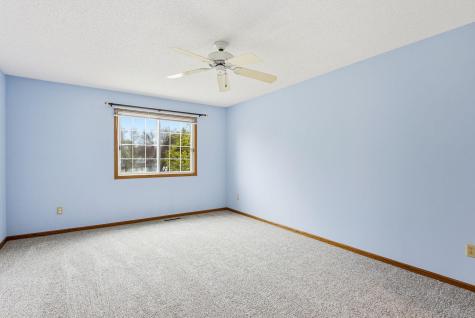 2565 Lockwood Drive Mendota Heights MN 55120