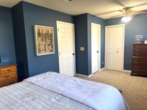 2199 Schoolmaster Drive Chaska MN 55318
